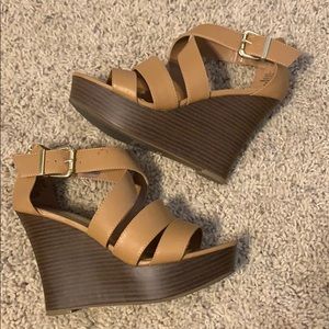 Express Wedges